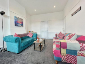 3 bed apartment in Glasgow